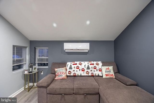 1920 POPLAR RD, Essex, MD 21221