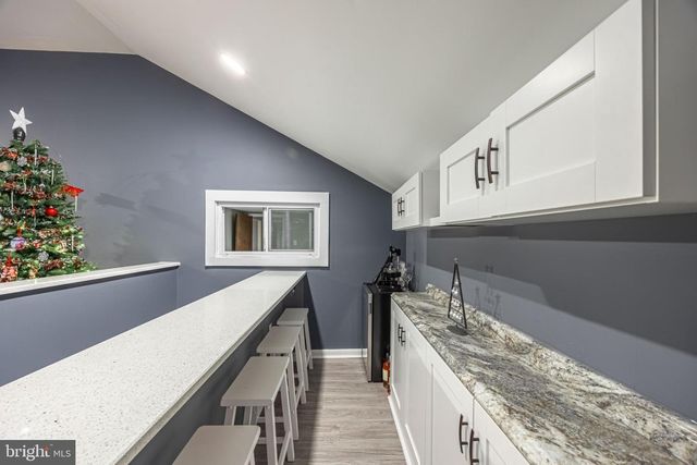 1920 POPLAR RD, Essex, MD 21221