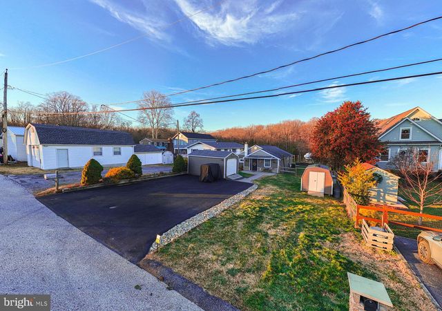 1920 POPLAR RD, Essex, MD 21221