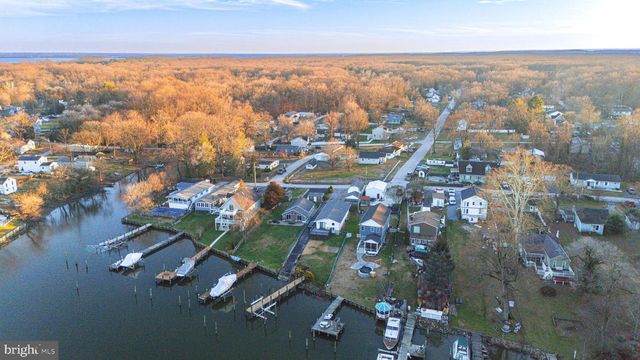 1920 POPLAR RD, Essex, MD 21221