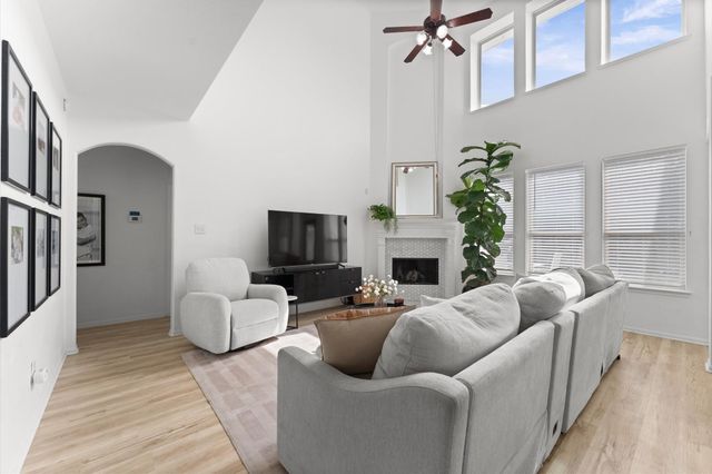 2009 Peonies Court, Pearland, TX 77581