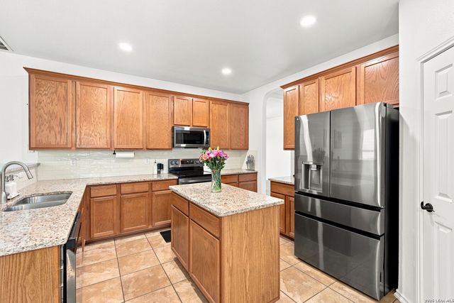 17210 Darien Wing, San Antonio, TX 78247