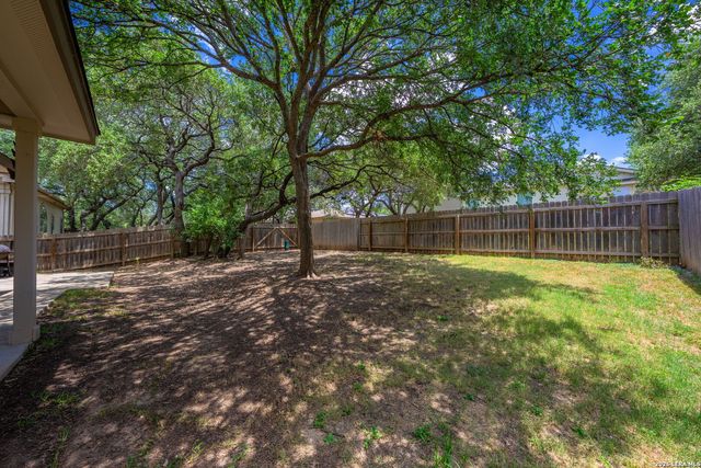 17210 Darien Wing, San Antonio, TX 78247