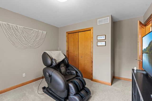 13265 Quebec Avenue, Savage, MN 55378