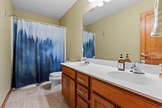 13265 Quebec Avenue, Savage, MN 55378