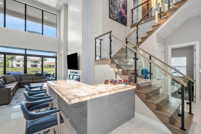 9657 Vescovato Way, Boca Raton, FL 33496