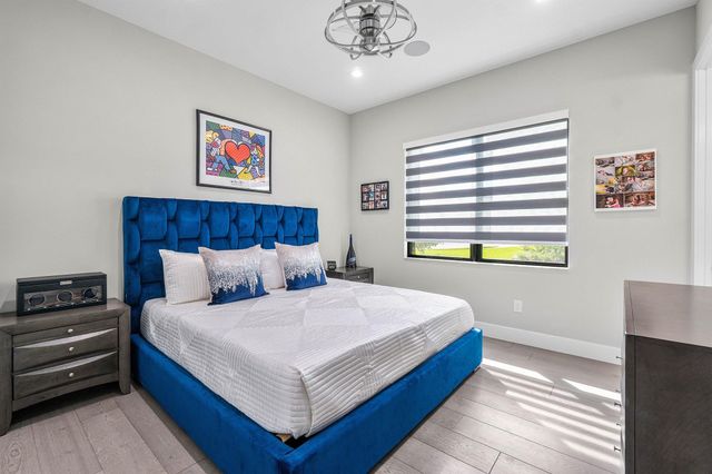 9657 Vescovato Way, Boca Raton, FL 33496