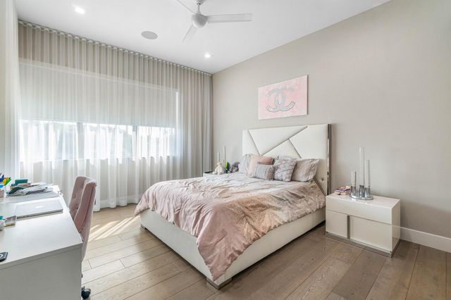 9657 Vescovato Way, Boca Raton, FL 33496