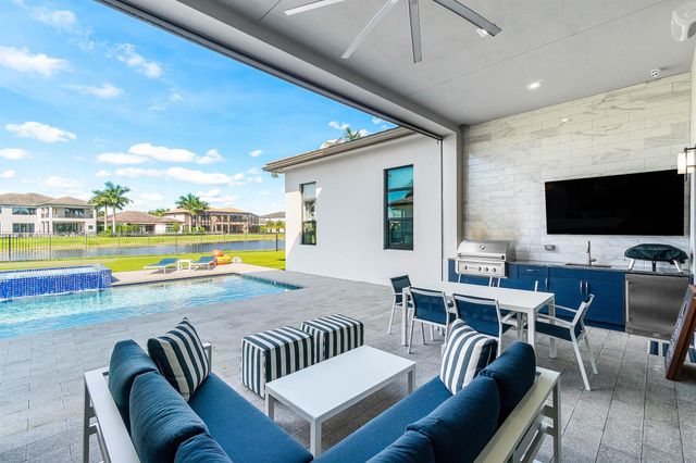 9657 Vescovato Way, Boca Raton, FL 33496