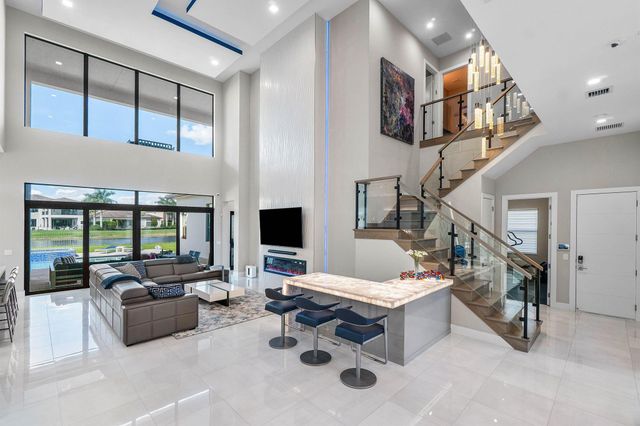 9657 Vescovato Way, Boca Raton, FL 33496