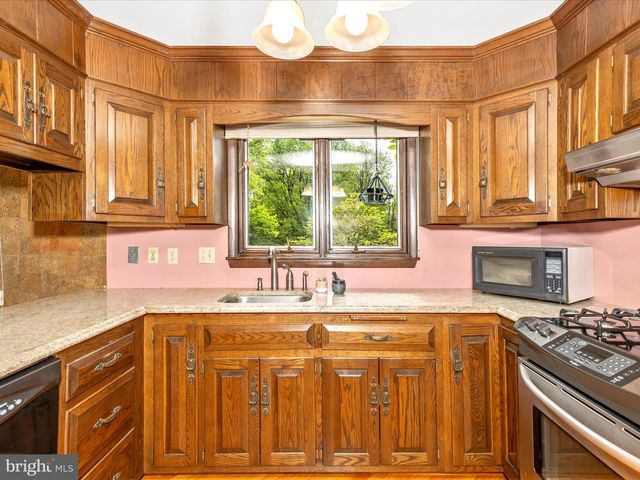 7903 RUNNYMEADE DRIVE, Frederick, MD 21702