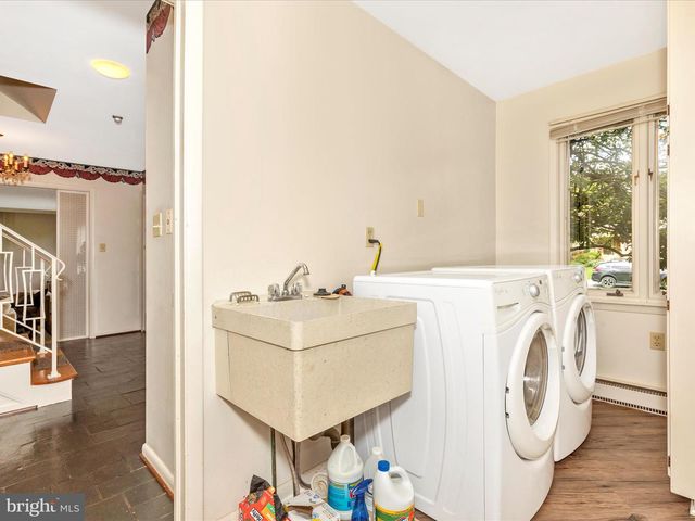 7903 RUNNYMEADE DRIVE, Frederick, MD 21702