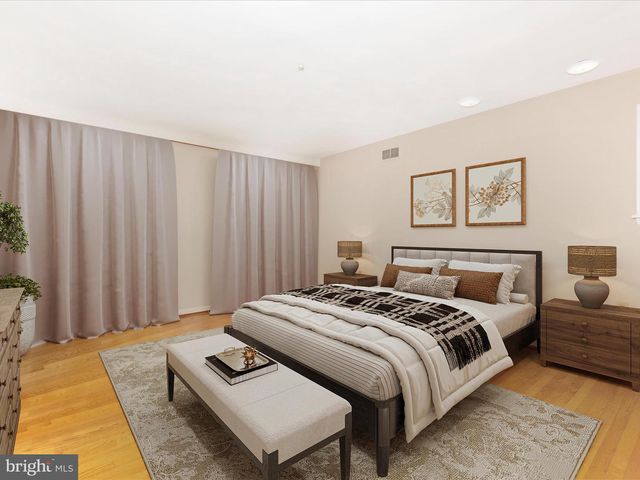 7903 RUNNYMEADE DRIVE, Frederick, MD 21702
