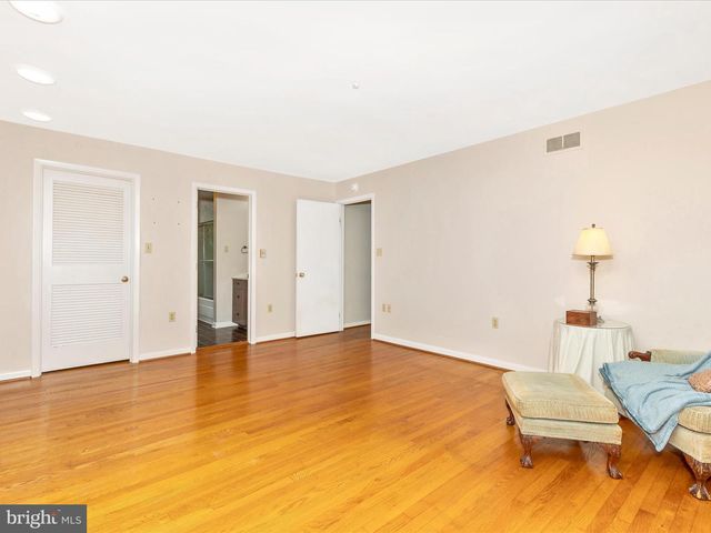 7903 RUNNYMEADE DRIVE, Frederick, MD 21702