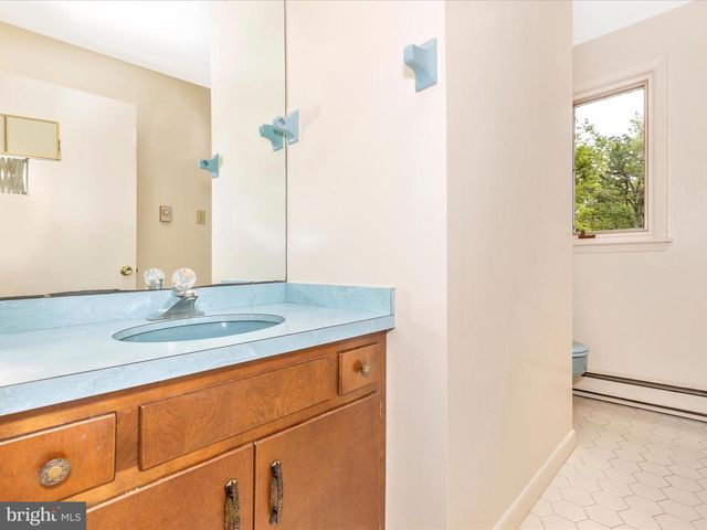 7903 RUNNYMEADE DRIVE, Frederick, MD 21702