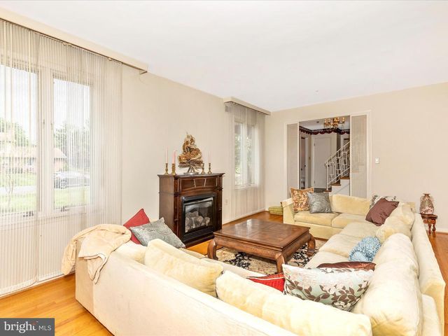 7903 RUNNYMEADE DRIVE, Frederick, MD 21702