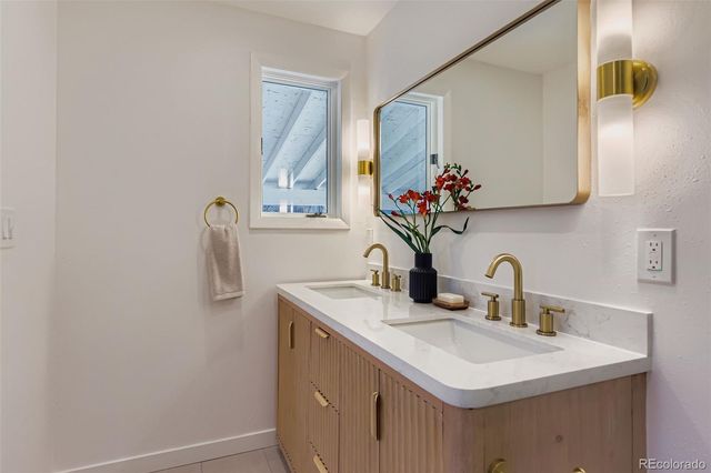 4264 W Radcliff Avenue, Denver, CO 80236