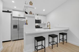 9430 Boca Cove Cir 214, Boca Raton, FL 33428