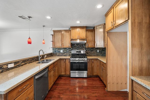 2964 S Kachina Way, Rancho Cordova, CA 95670