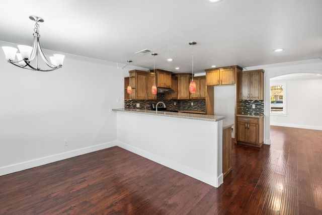 2964 S Kachina Way, Rancho Cordova, CA 95670