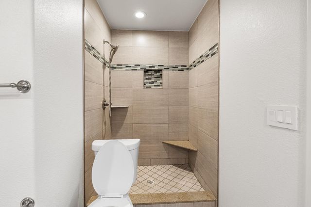 2964 S Kachina Way, Rancho Cordova, CA 95670