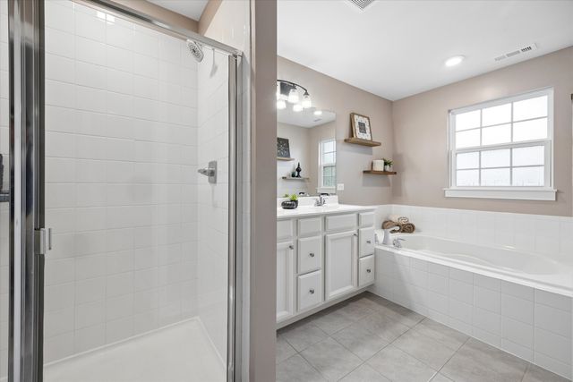 1010 Sears Circle, Elburn, IL 60119