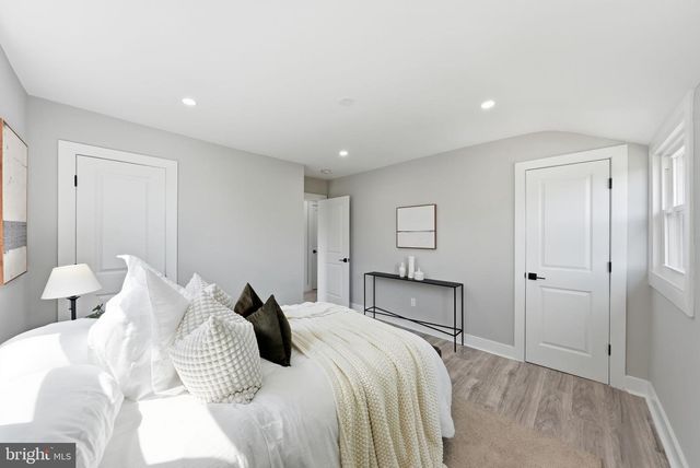 4263 HILDRETH ST SE, Washington, DC 20019