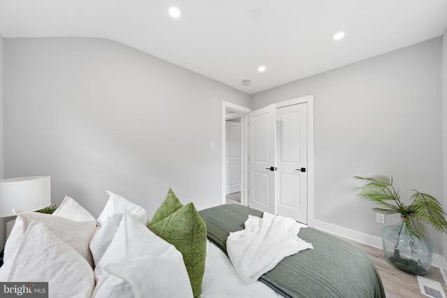 4263 HILDRETH ST SE, Washington, DC 20019