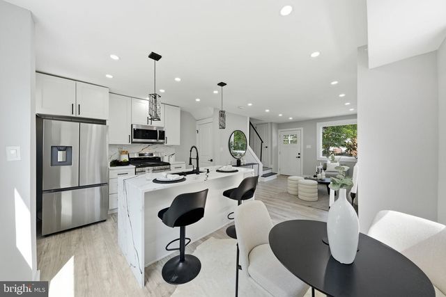 4263 HILDRETH ST SE, Washington, DC 20019