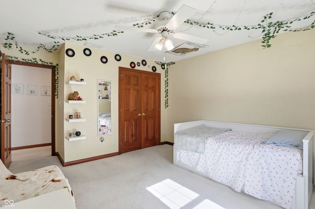4030 Brockton Manor North Drive N, Greenwood, IN 46143