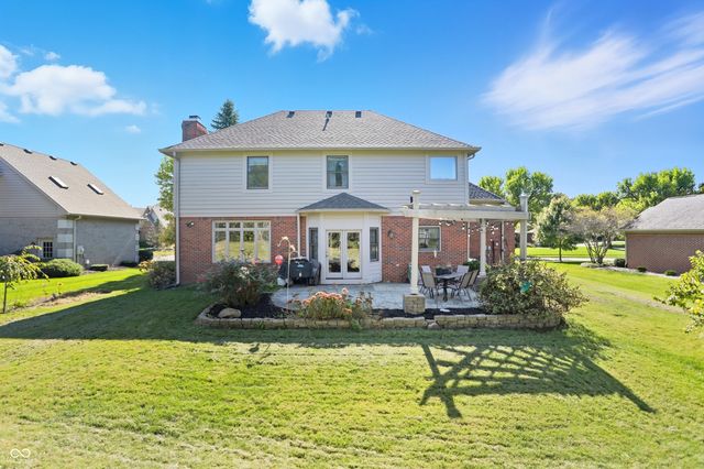 4030 Brockton Manor North Drive N, Greenwood, IN 46143