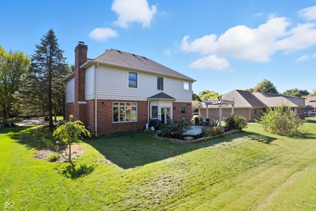 4030 Brockton Manor North Drive N, Greenwood, IN 46143