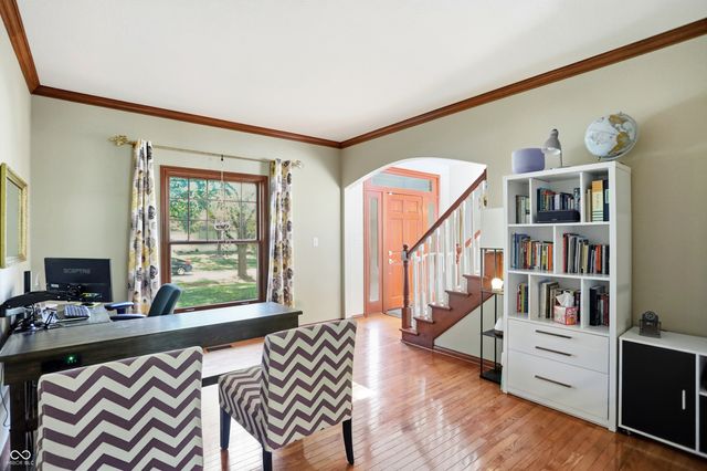 4030 Brockton Manor North Drive N, Greenwood, IN 46143