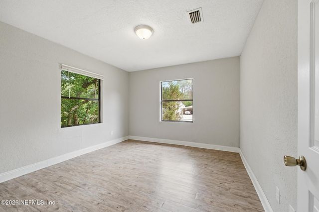 3055 2ND ST Circle, Jacksonville, FL 32254