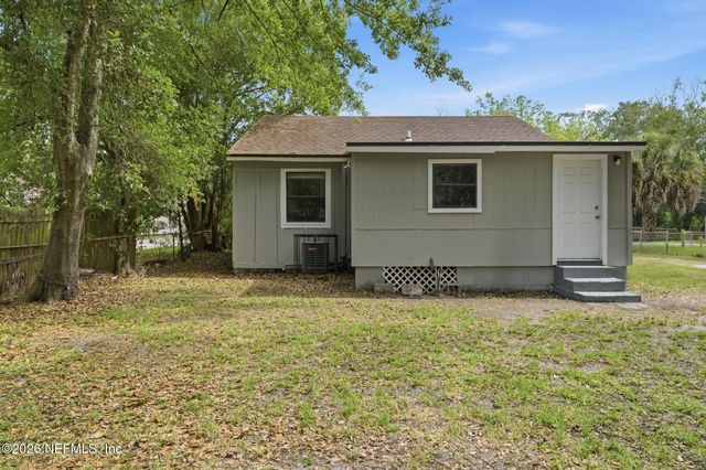 3055 2ND ST Circle, Jacksonville, FL 32254