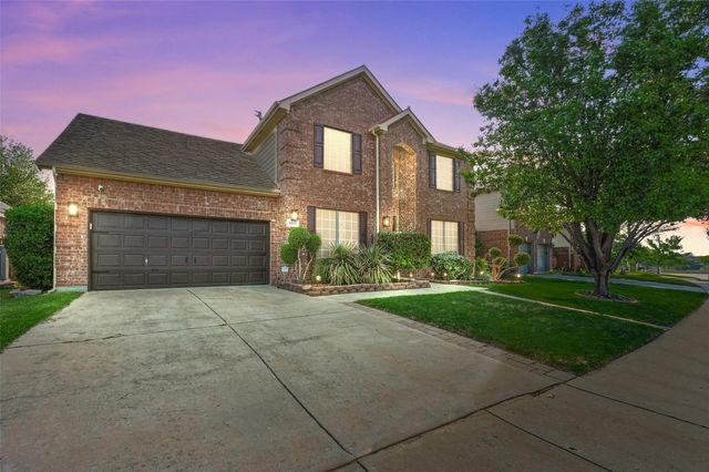 5217 Bay View Drive, Fort Worth, TX 76244