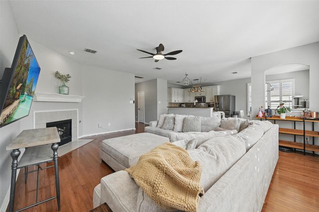 5217 Bay View Drive, Fort Worth, TX 76244