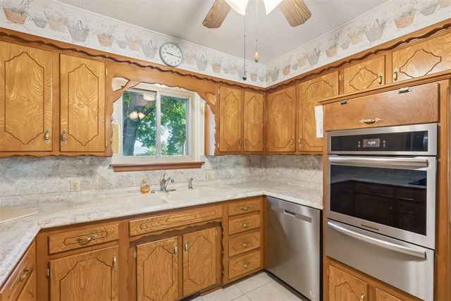 13722 NE 9th Street, Choctaw, OK 73020