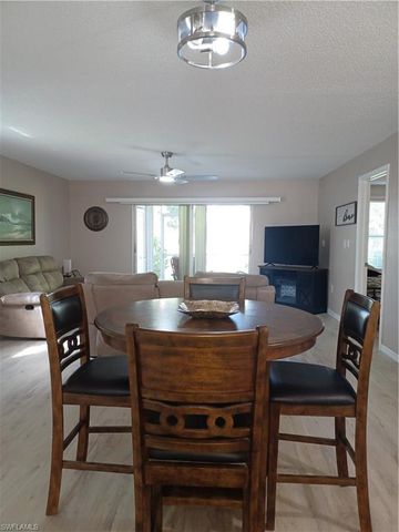 7086 Nantucket CIR 1, North Fort Myers, FL 33917