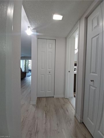 7086 Nantucket CIR 1, North Fort Myers, FL 33917