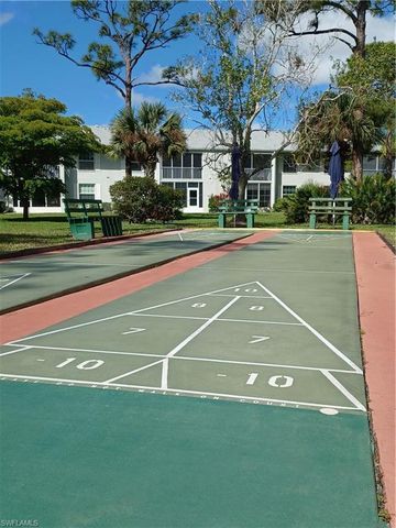 7086 Nantucket CIR 1, North Fort Myers, FL 33917