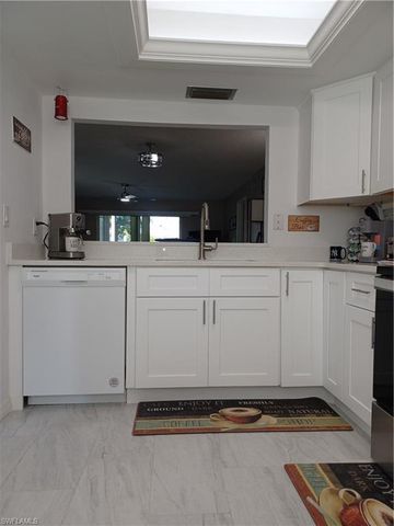 7086 Nantucket CIR 1, North Fort Myers, FL 33917