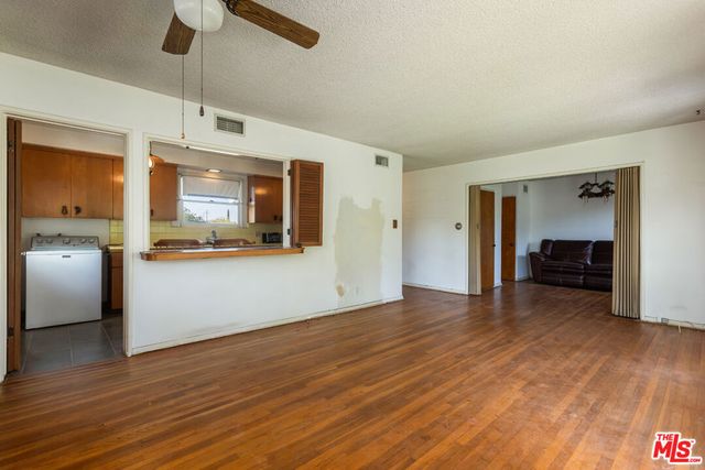 2120 E Napa Place, Anaheim, CA 92806