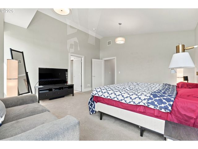 1433 Sw HUME Ct, Portland, OR 97219
