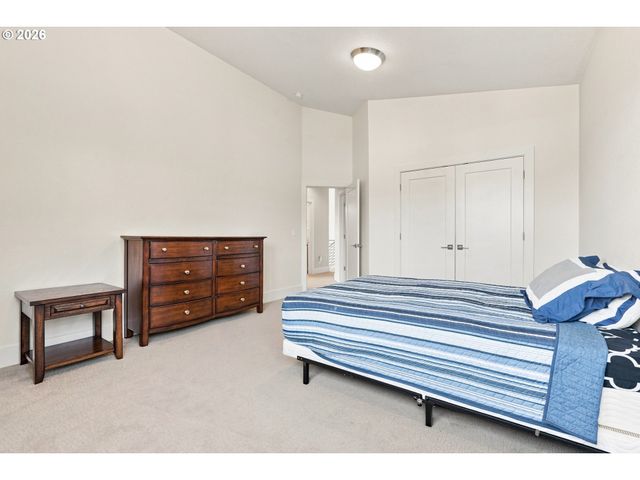 1433 Sw HUME Ct, Portland, OR 97219