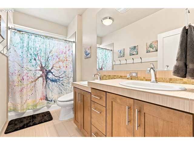 1433 Sw HUME Ct, Portland, OR 97219