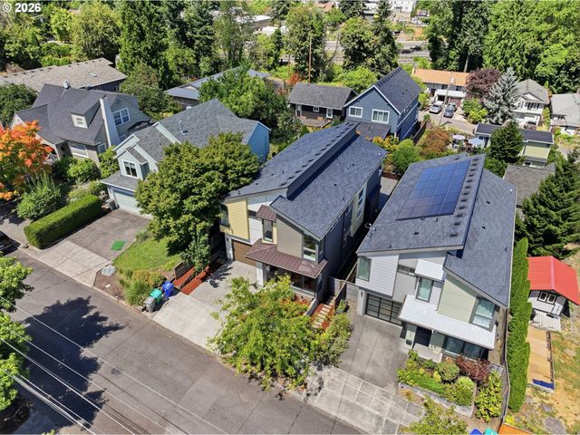 1433 Sw HUME Ct, Portland, OR 97219