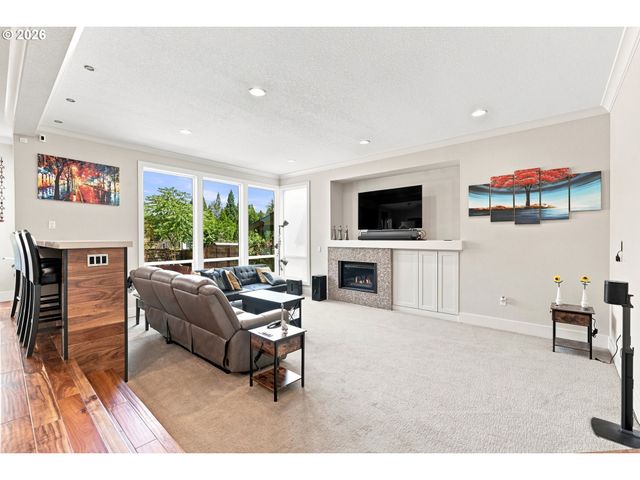 1433 Sw HUME Ct, Portland, OR 97219