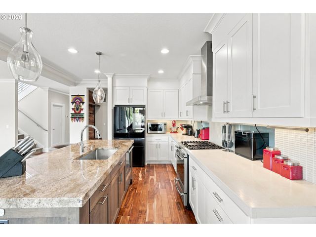 1433 Sw HUME Ct, Portland, OR 97219