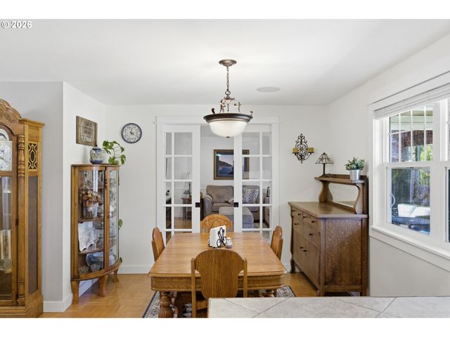 4440 Sw WESTWIND Ct, Beaverton, OR 97078